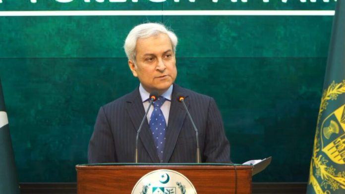 Pakistan Says It Will Continue U.S.-Iran Mediation Despite Renewed Escalation